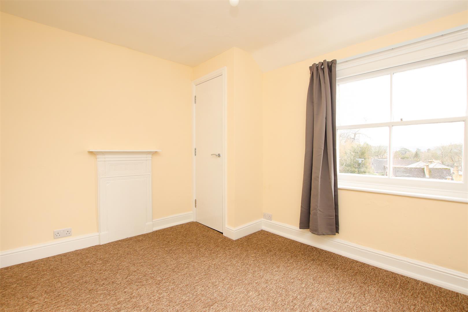 Weston Park East, Bath, BA1
